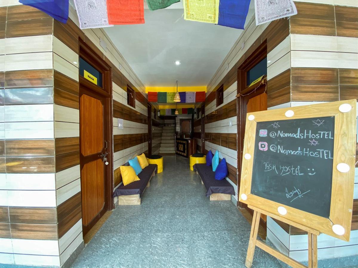 Nomads Hostel Tosh Exterior photo