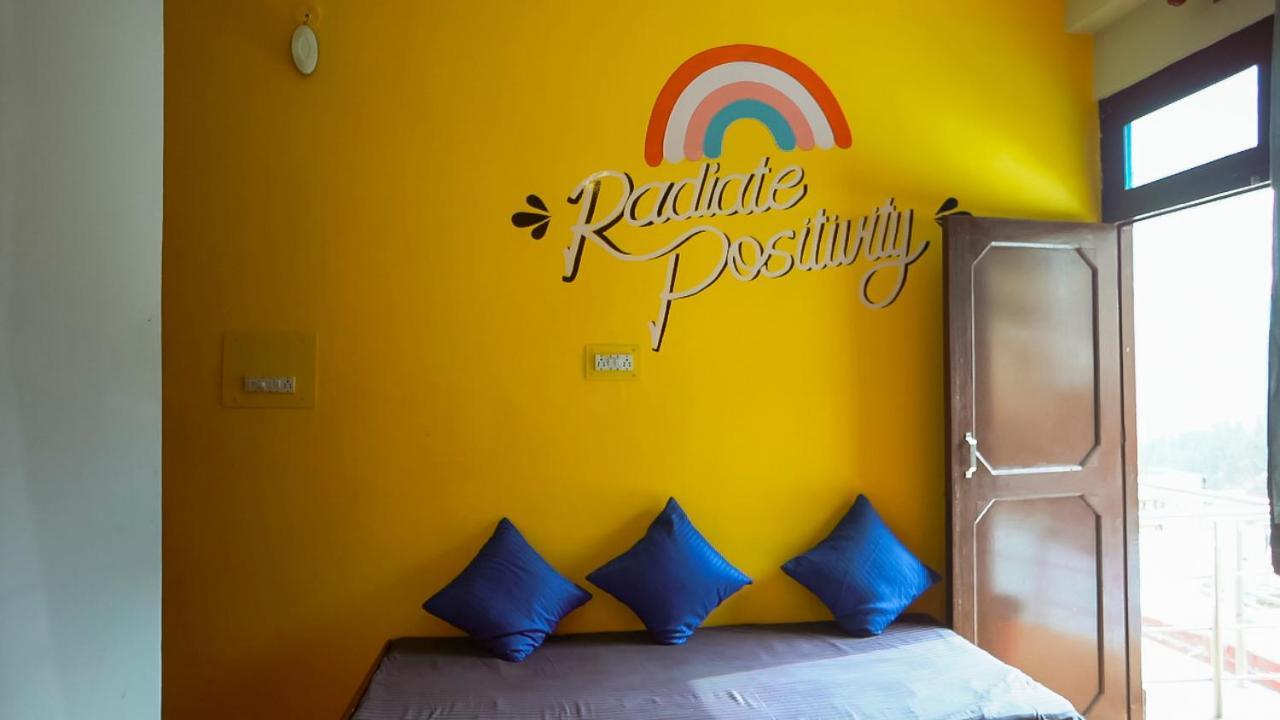 Nomads Hostel Tosh Exterior photo